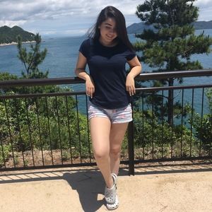 Meet your Posher, Leah